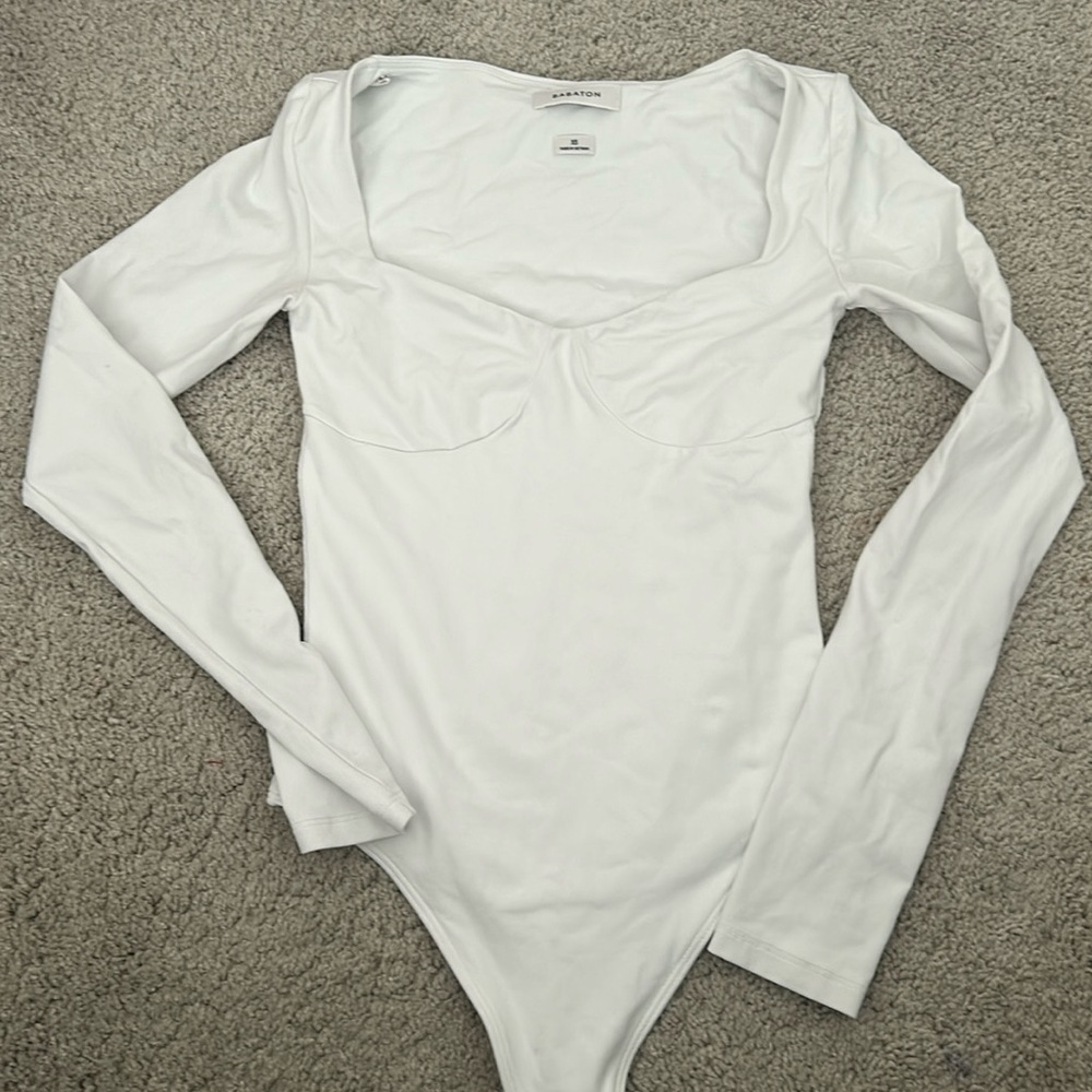 Aritzia white long sleeve Contour bodysuit